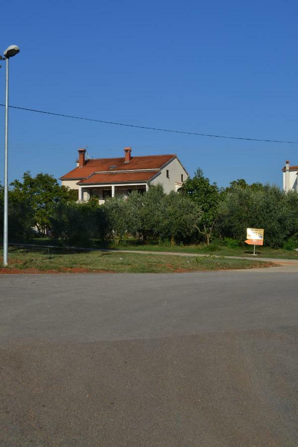 Apartments Denis Porec Ngoại thất bức ảnh